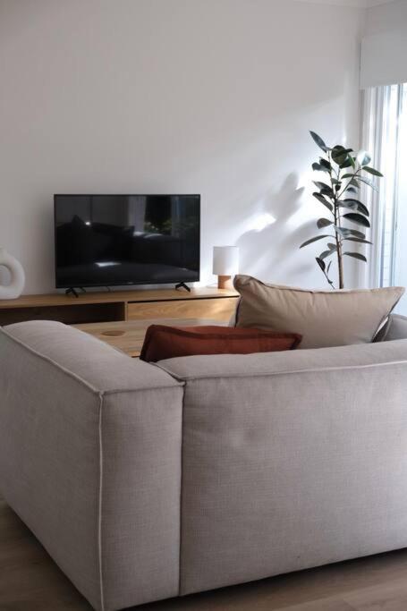 Som House 2