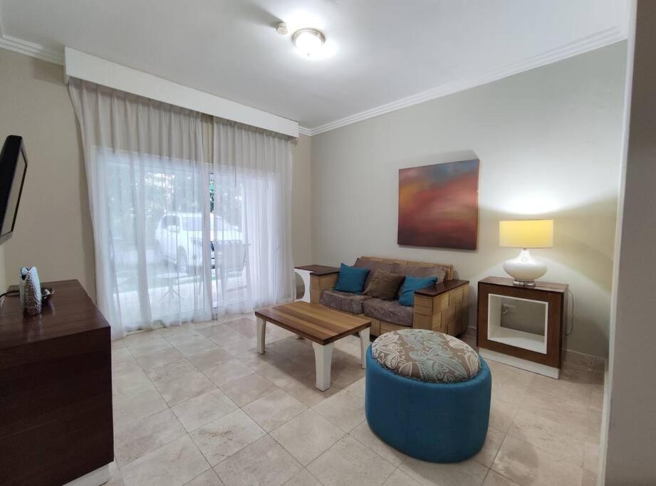 BeachFront Apartament - Private Beach Access