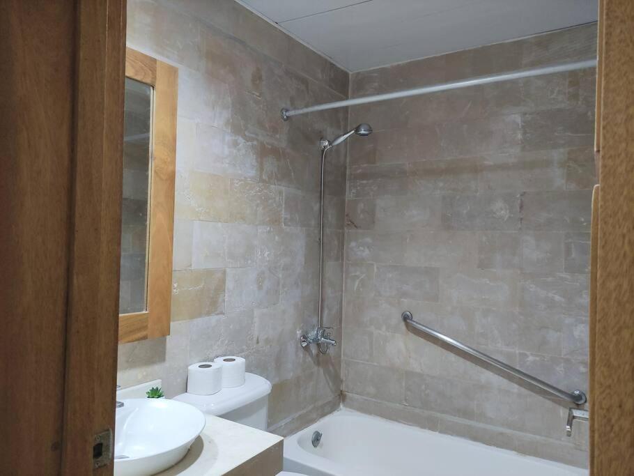 BeachFront Apartament - Private Beach Access