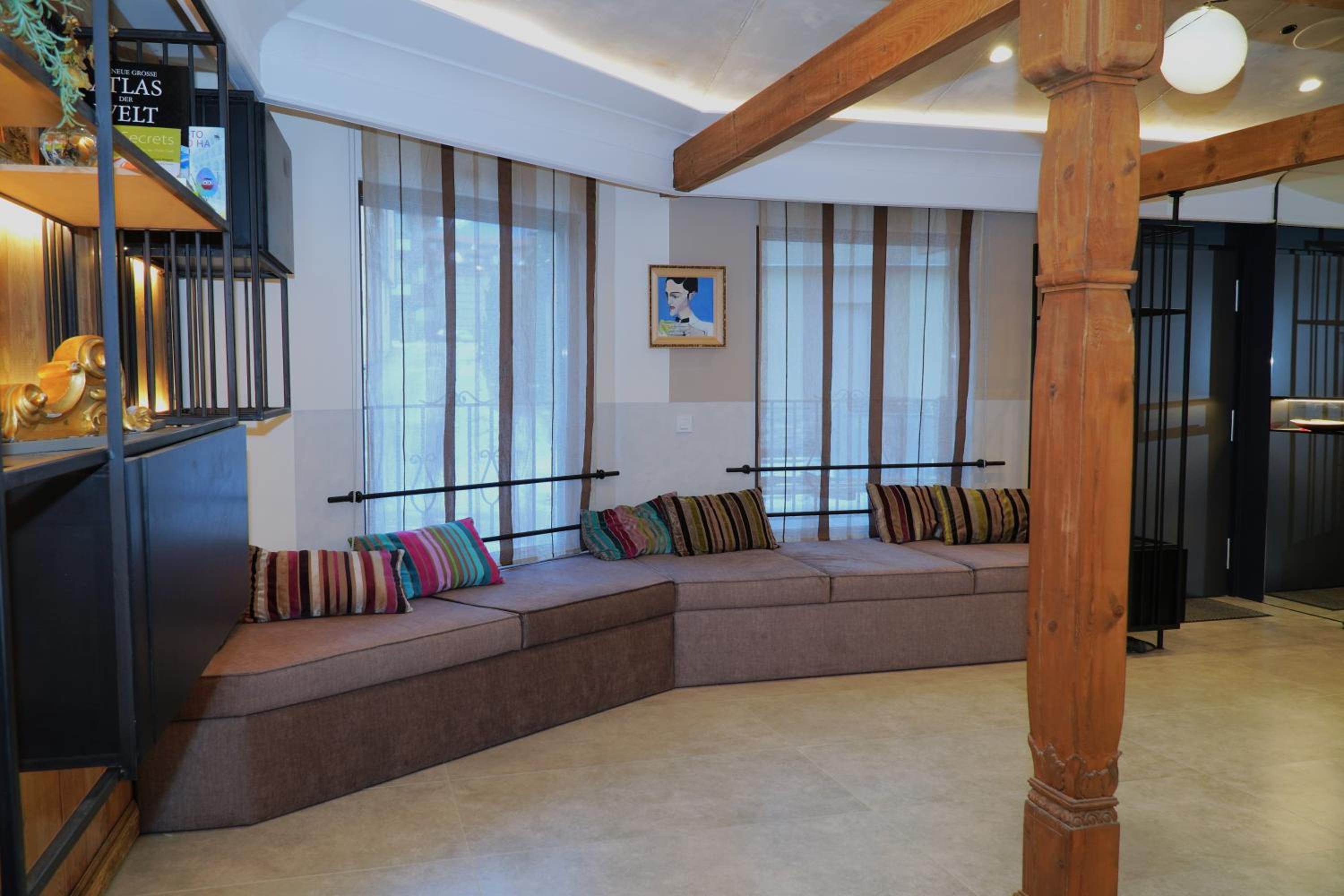 Bansko Nest