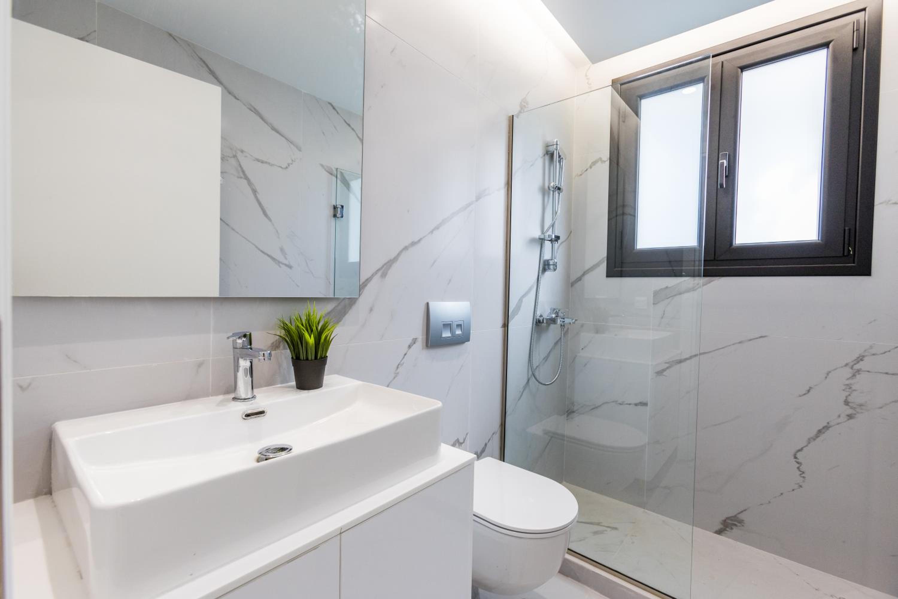 Varkiza Luxury Suites by Raise