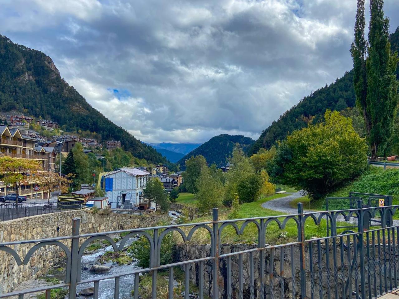 ÜNik - Rústico & Moderno En Arinsal - ESQUÍ