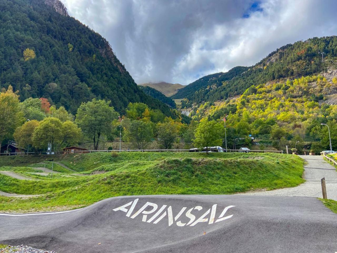 ÜNik - Rústico & Moderno En Arinsal - ESQUÍ