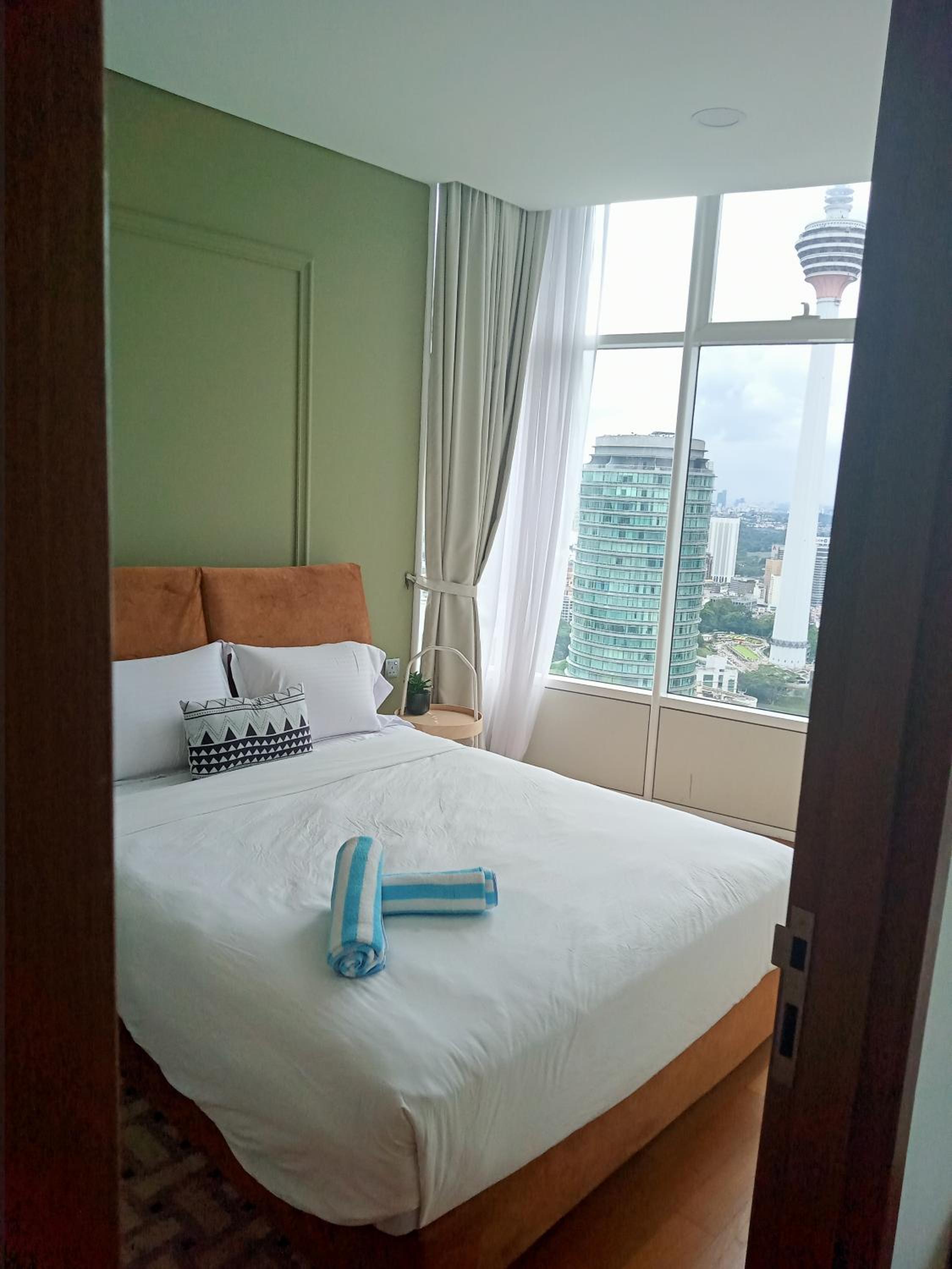 Sky Suites KLCC Kuala Lumpur City Centre by KD Sky Home