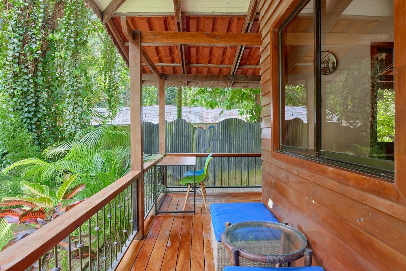 Casa Tulipan - Private 3bd, AC, Pool, Big Garden w' BBQ