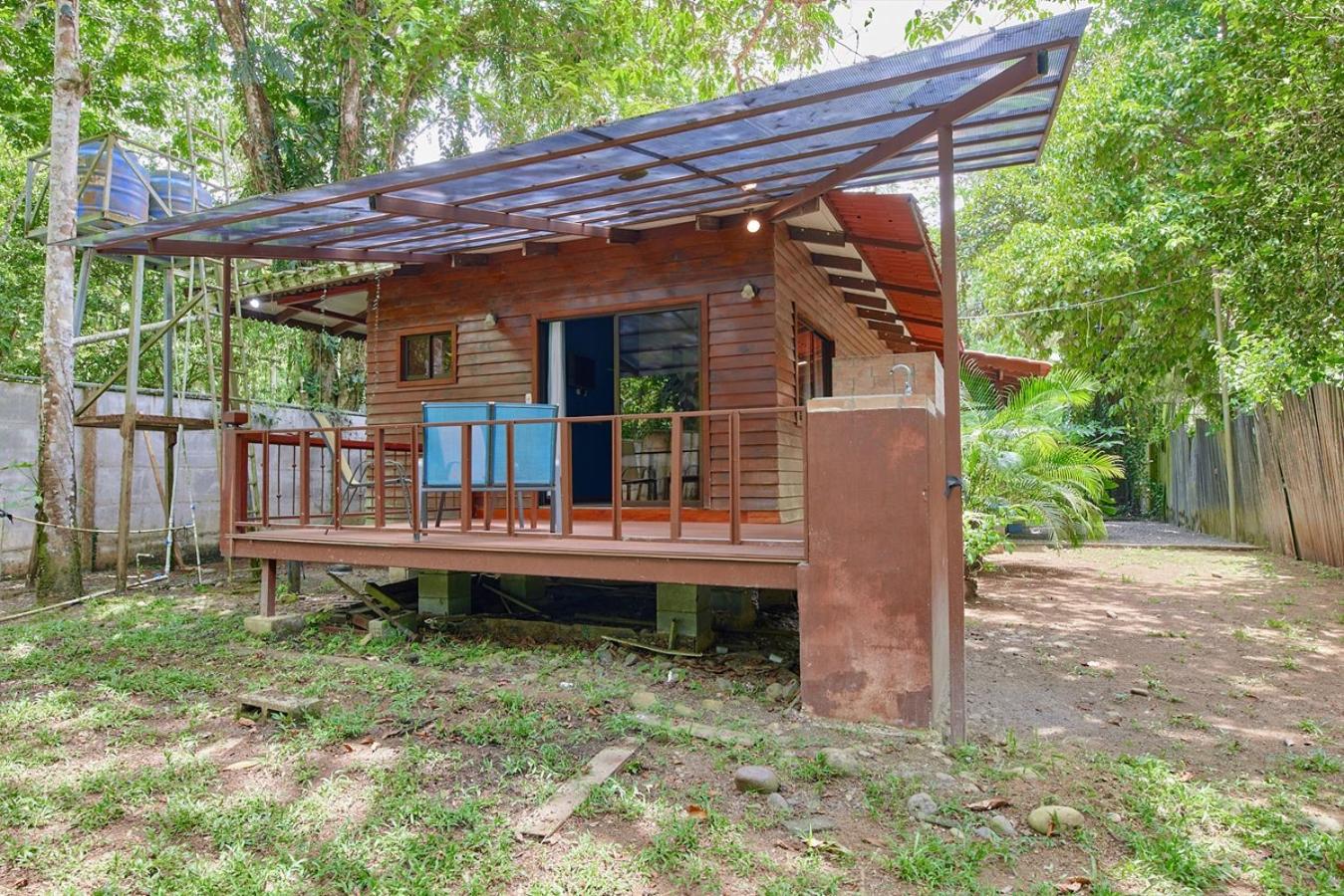 Casa Tulipan - Private 3bd, AC, Pool, Big Garden w' BBQ