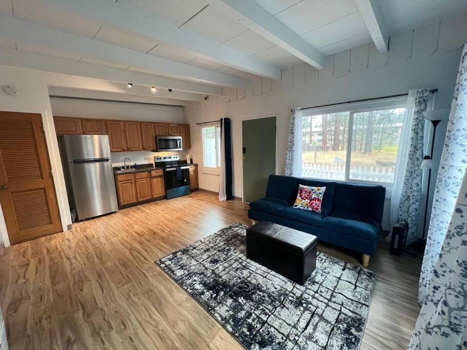 Affordable Monthly stay minimum 30 days as per city requirement Peaceful Newly Remodeled Tahoe cabo 6 min drive to lake, ski, casinos and restaurants view 2