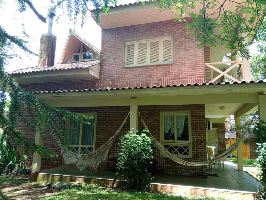 Casa do Bosque, espaçosa e confortável em condominio espetacular, 5 min centro!