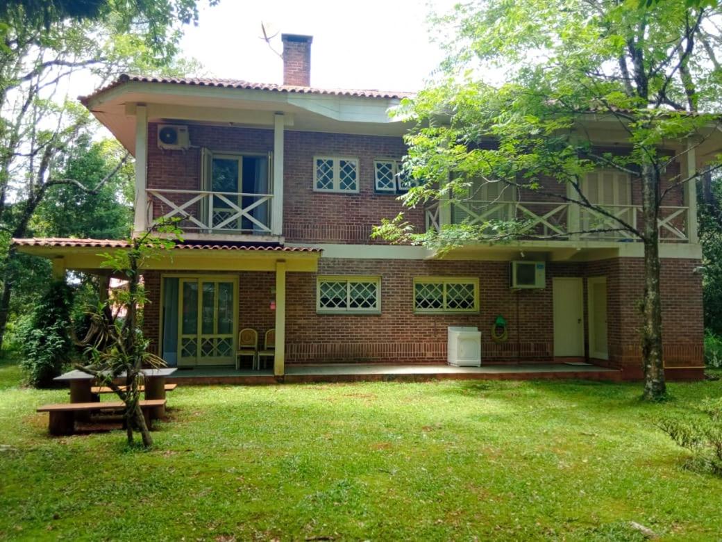 Casa do Bosque, espaçosa e confortável em condominio espetacular, 5 min centro!