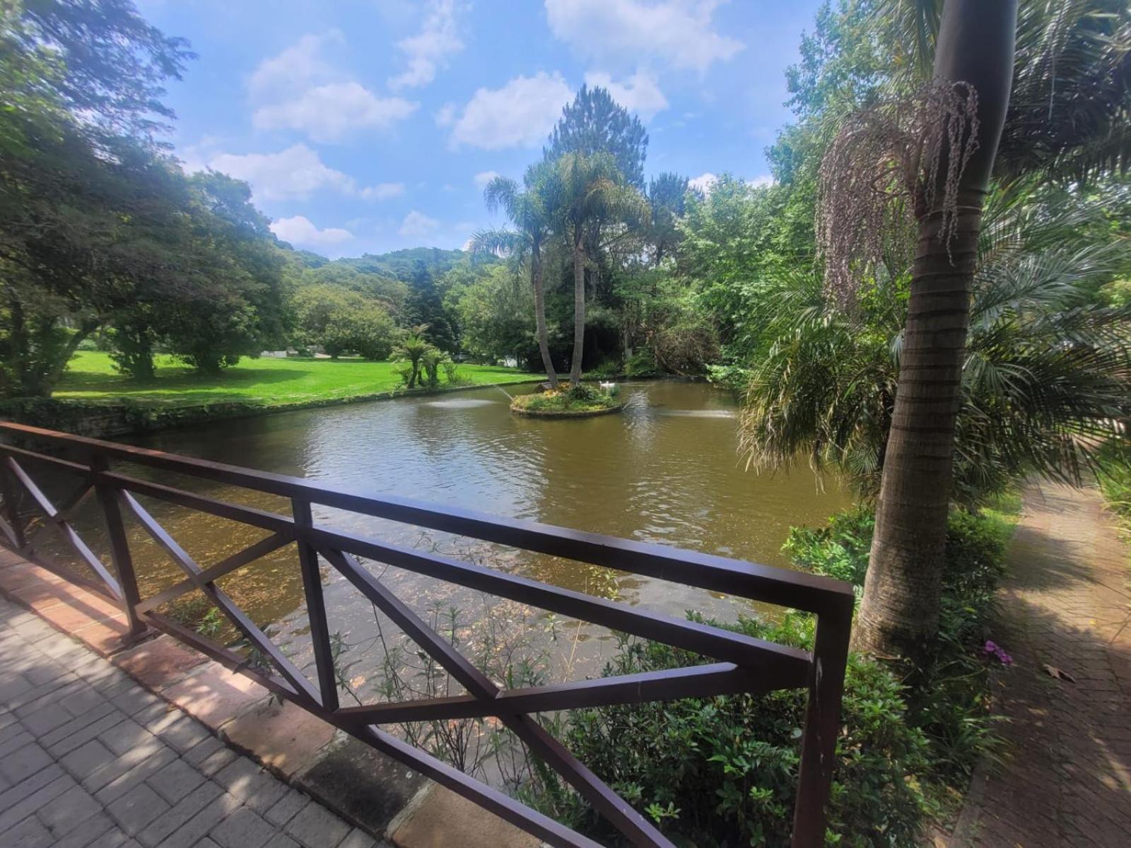 Casa do Bosque, espaçosa e confortável em condominio espetacular, 5 min centro!