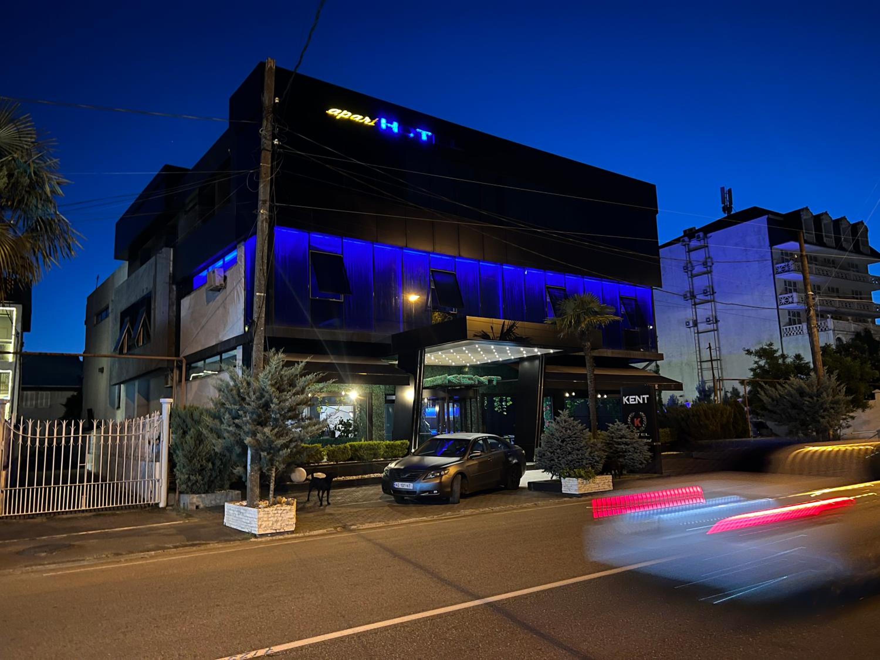 Hotel KENT hotel & Restaurant KENT beach - Image 1