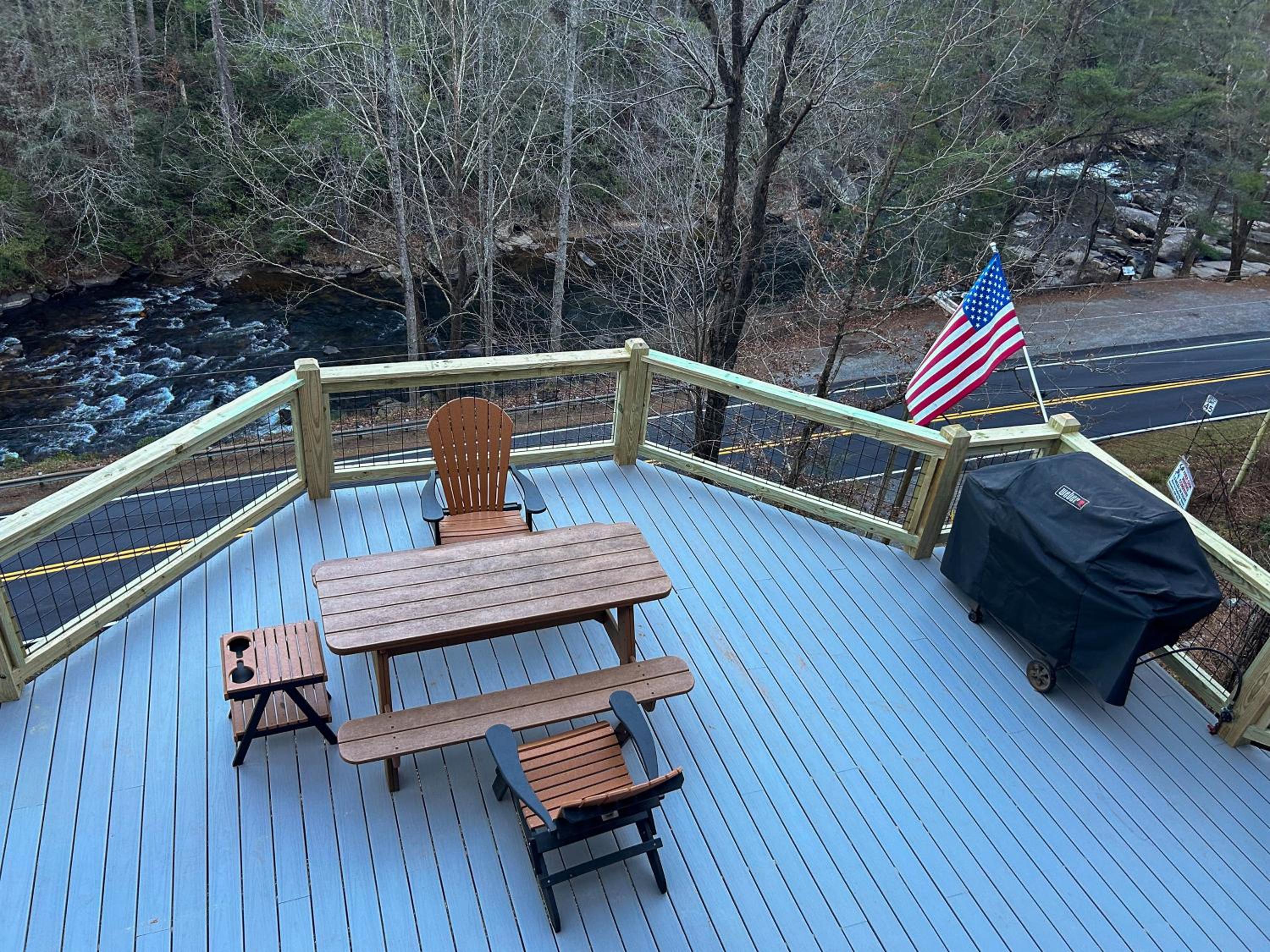Toccoa River View