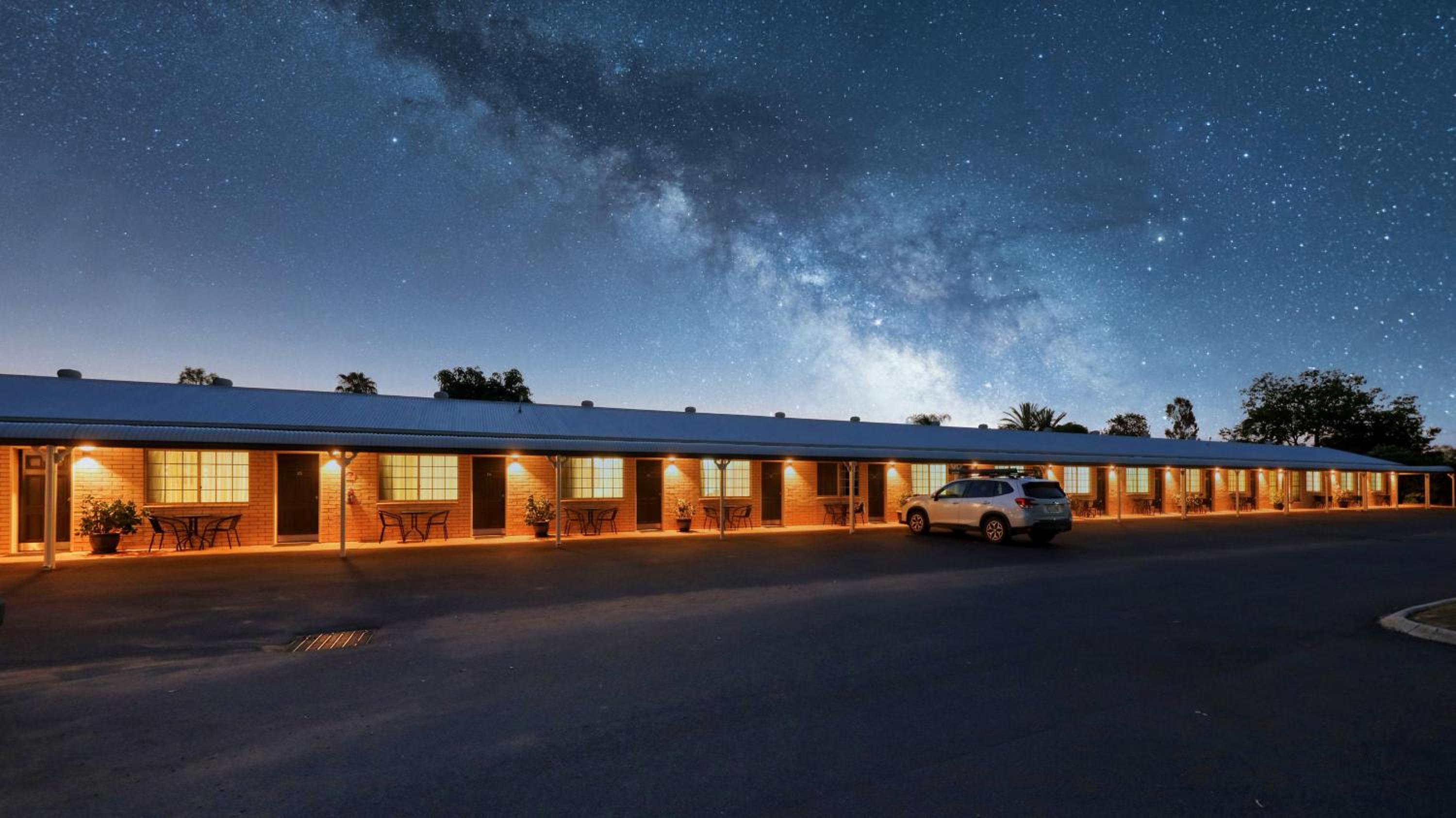 Riverland Motor Inn