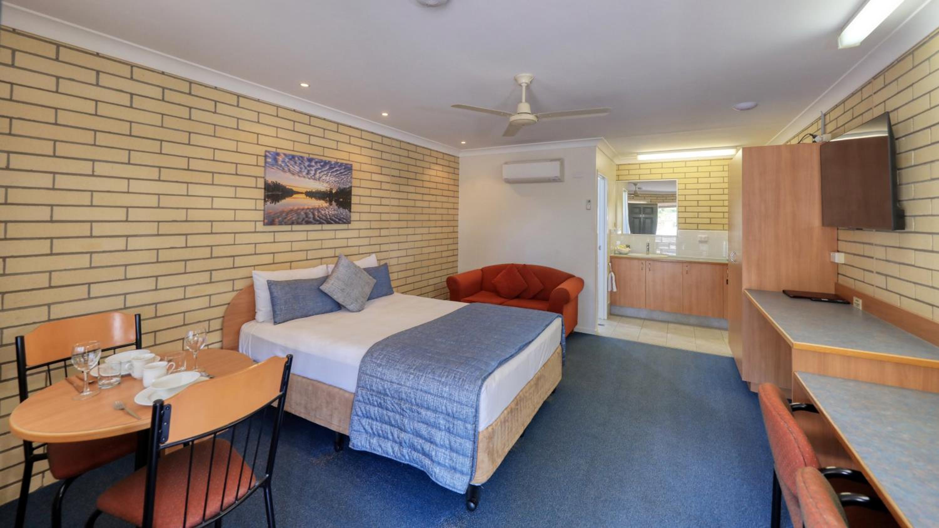 Riverland Motor Inn