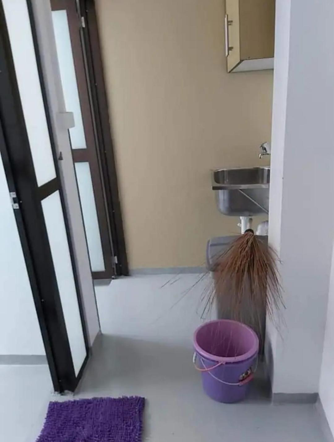 Barrett Accommodation Budget Rooms