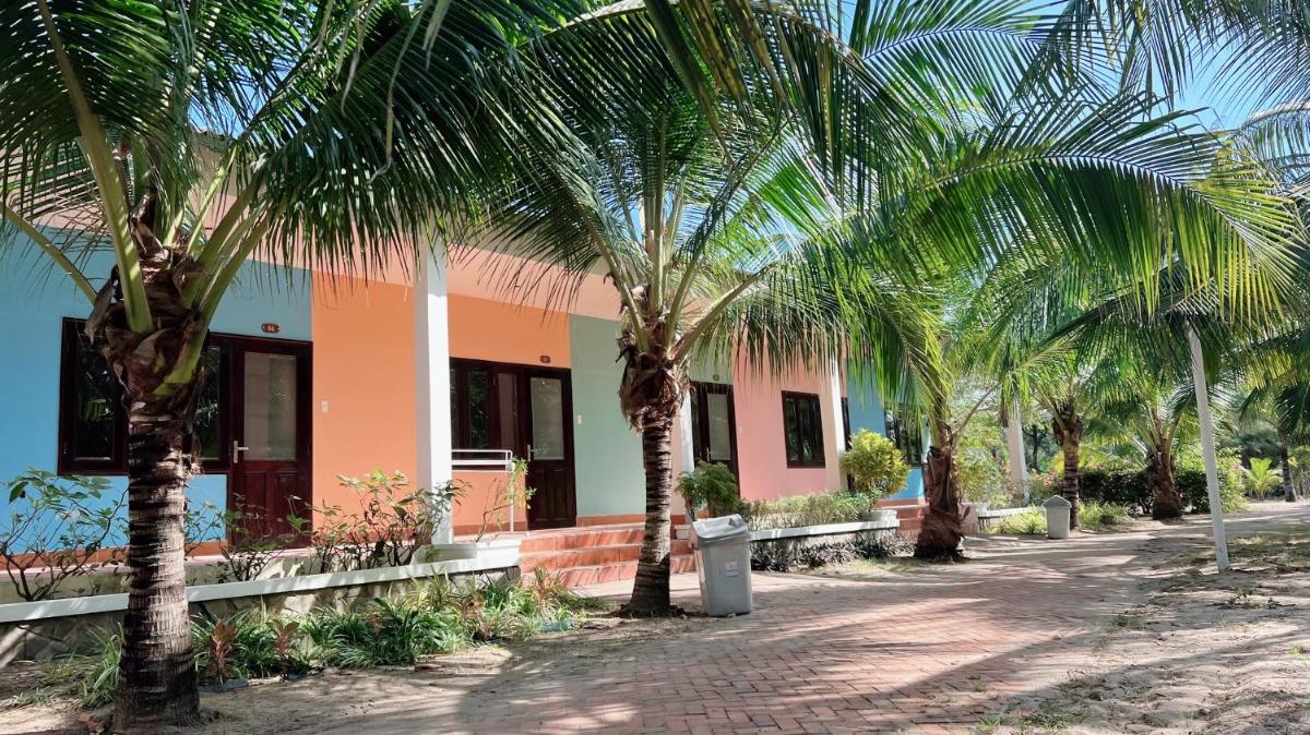 hotel building