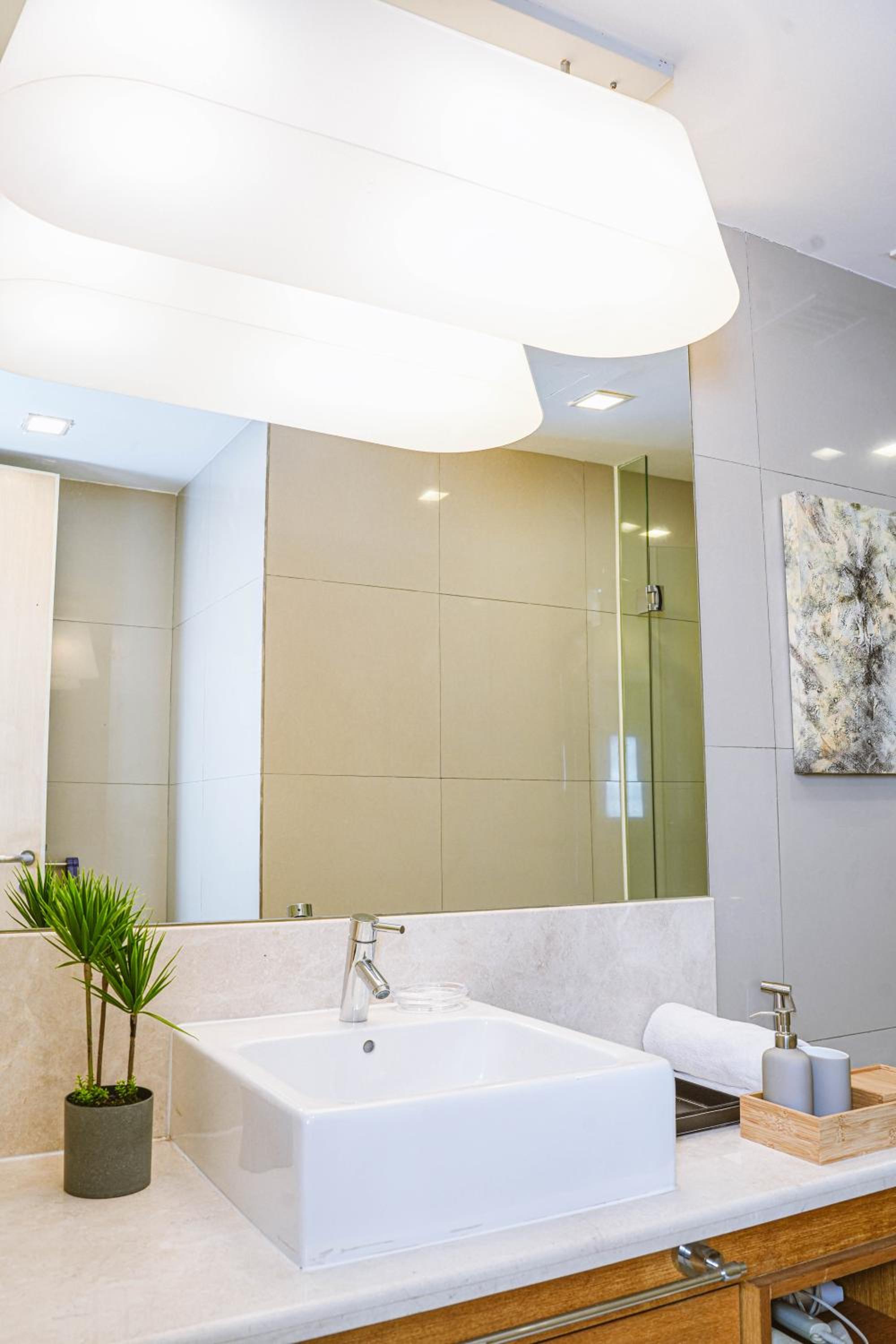 400m to KLCC Bukit Bintang Pavillion KLCC LRT walking distance Lot 163 Zenglo