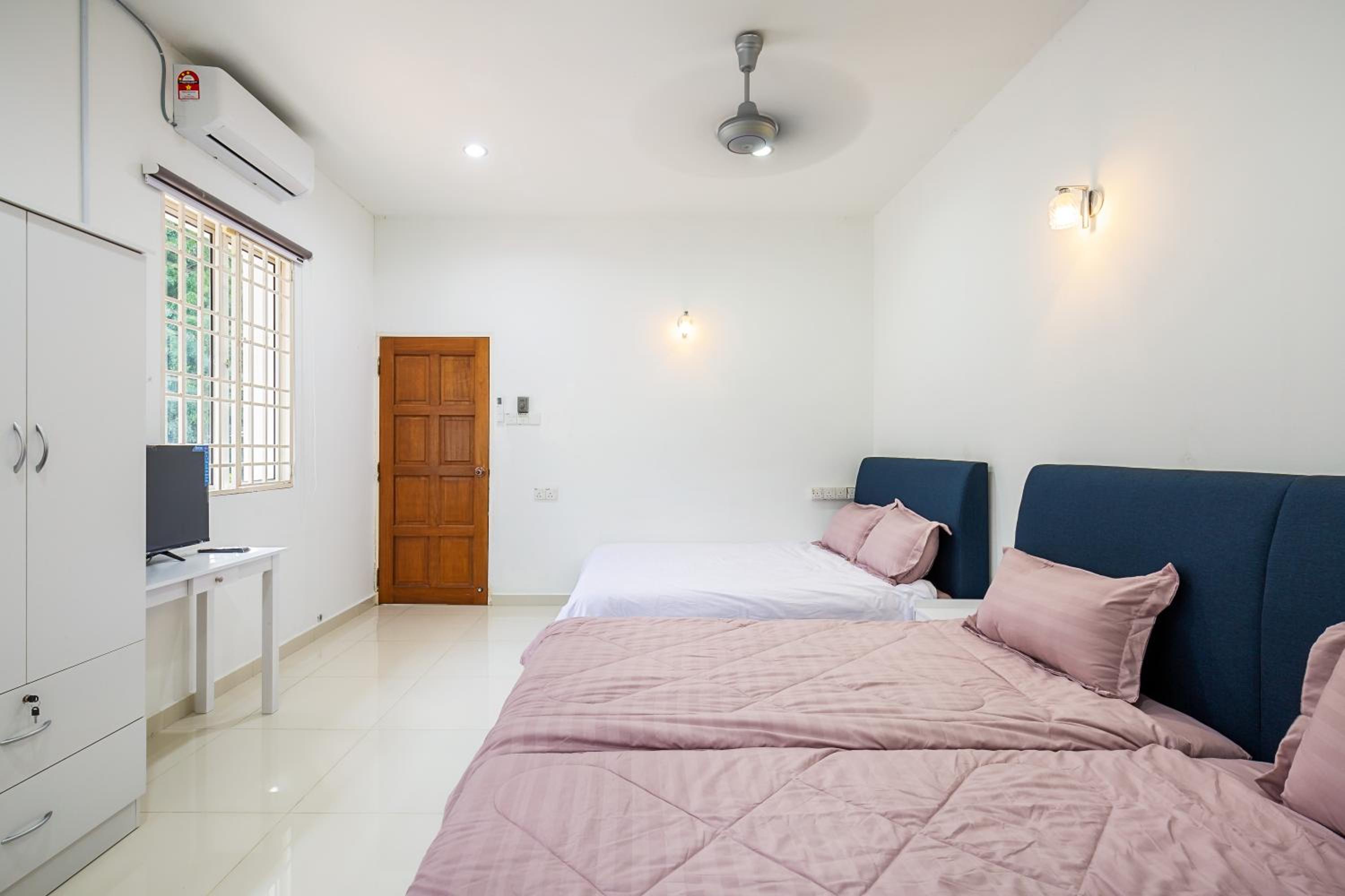 Seaside Private Bungalow, Tg Bungah photo 8