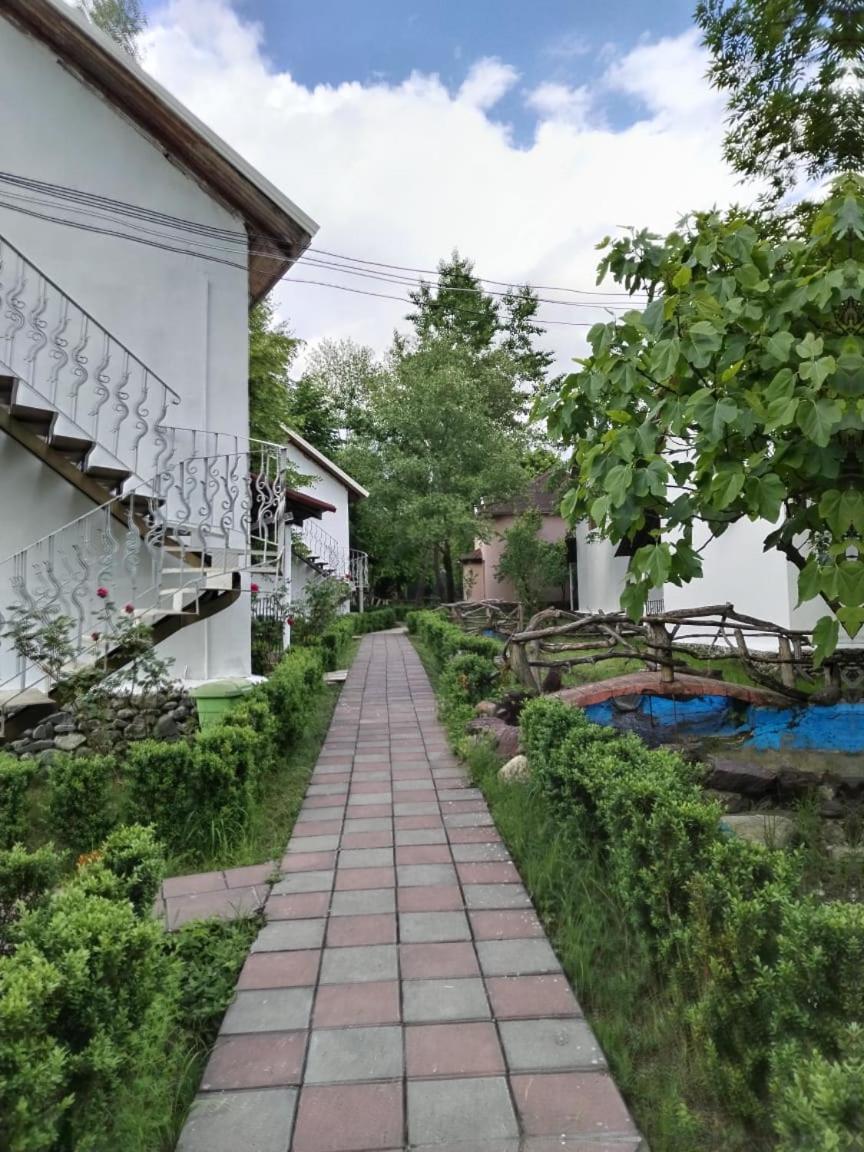 Gabala Semerana Riverside Hotel