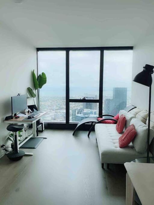 Sky Home - Ocean view 2 BR with Sunrise and Sunset views