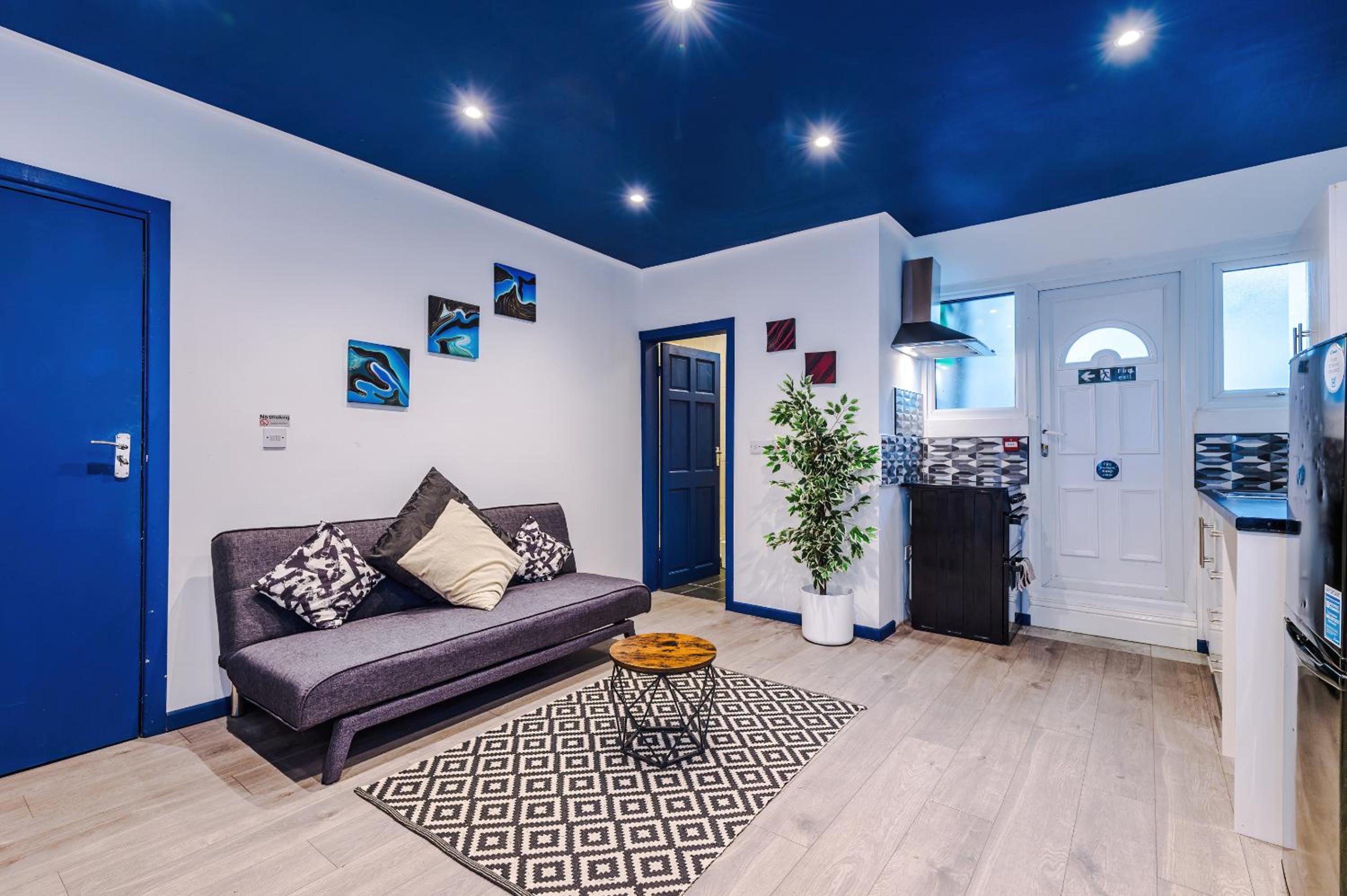 Empire Fleetwood Apartments - Windsor Terrace view 3