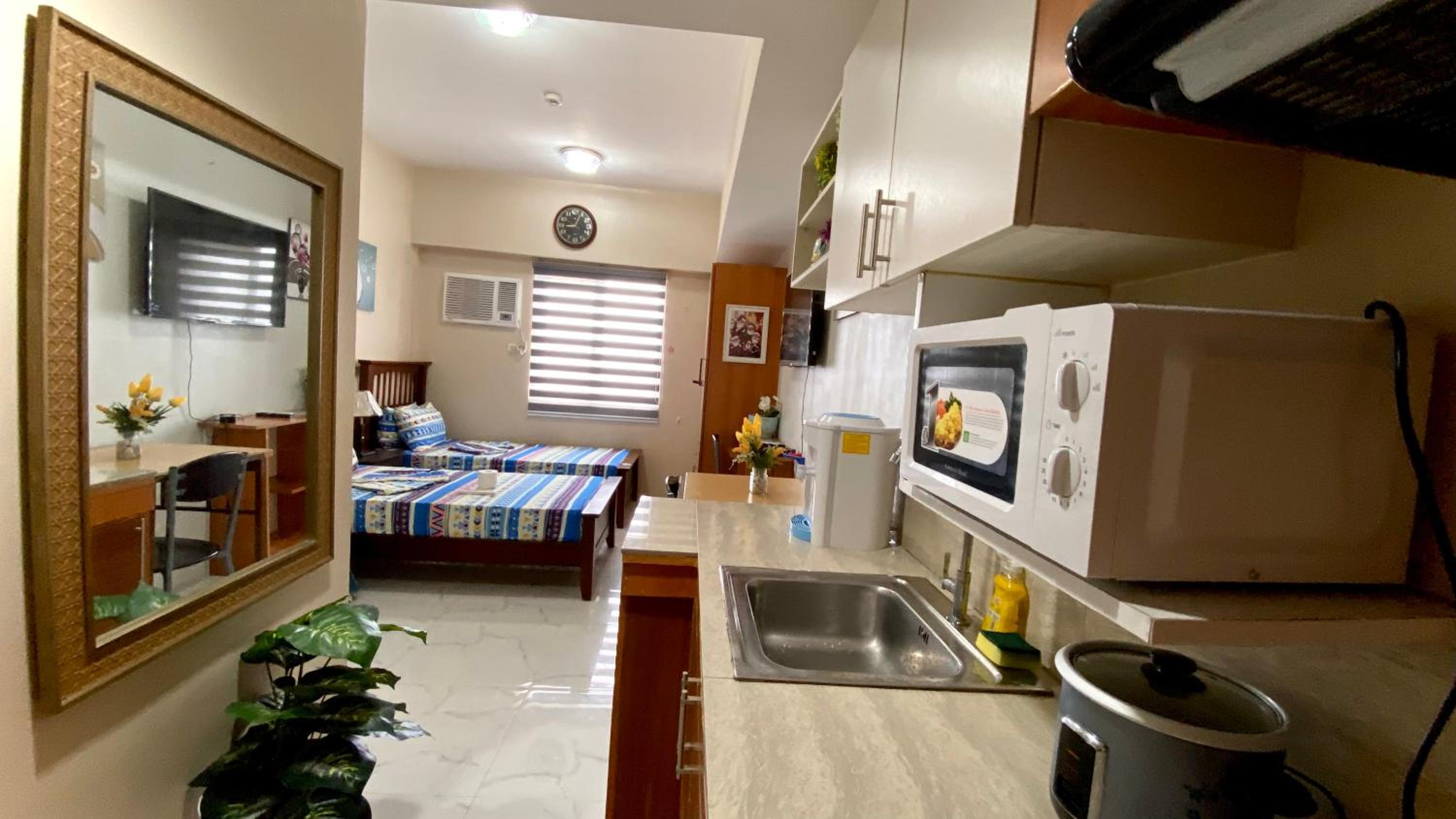 Across Sm City Cebu Sunvida Tower Studio Unit