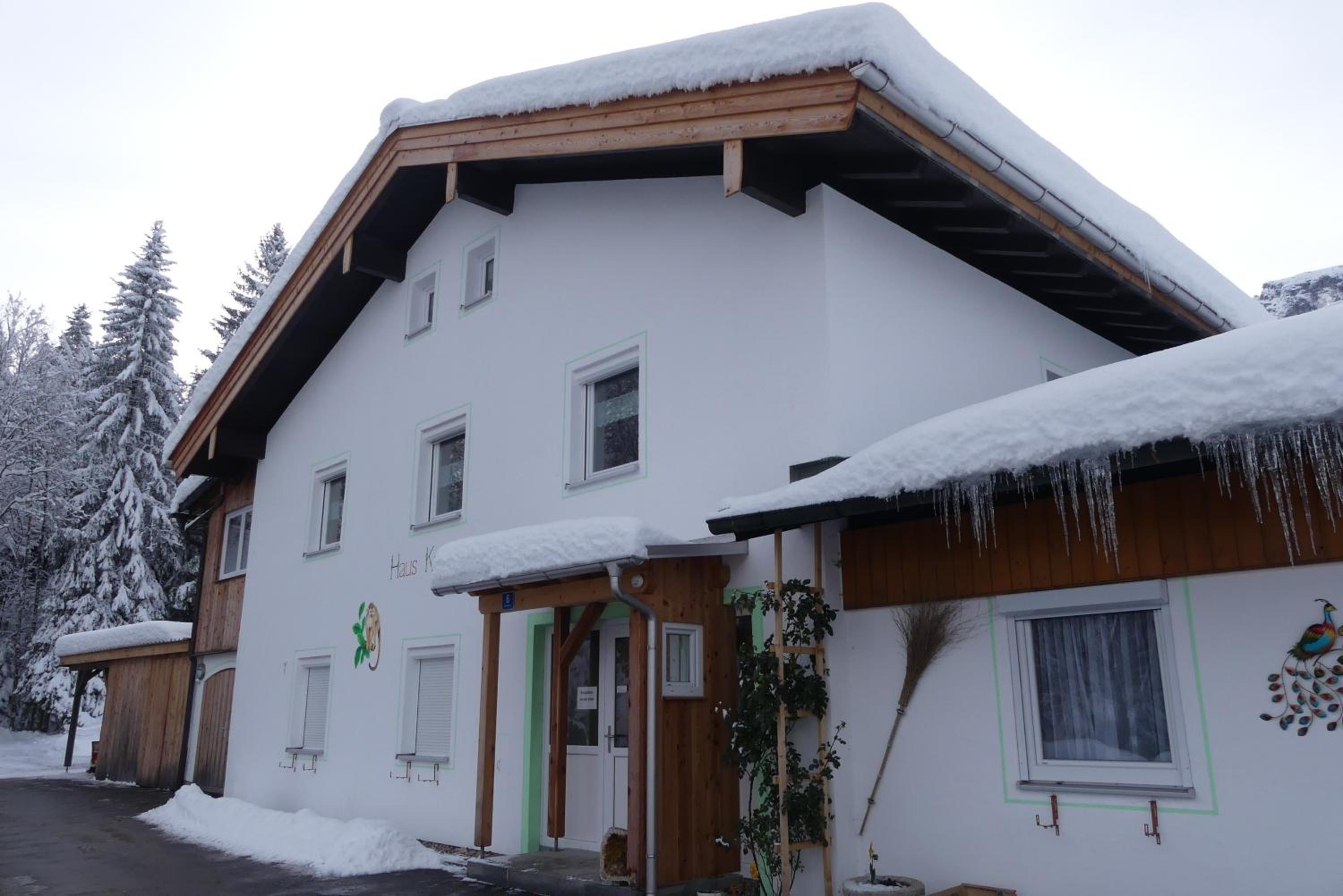 Ferienwohnungen Haus Kunterbunt
