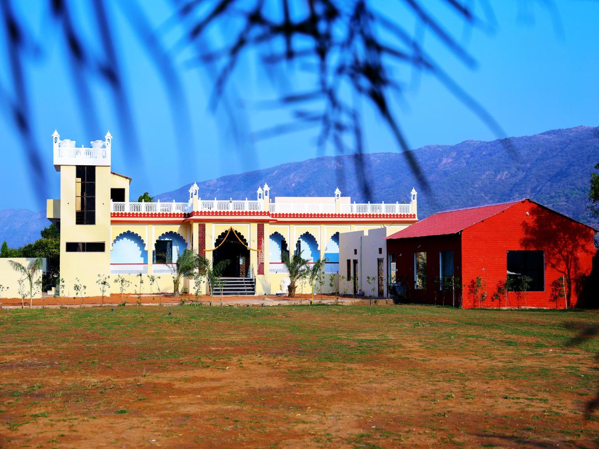 Savitri Valley Resort A Luxury Resort view 3