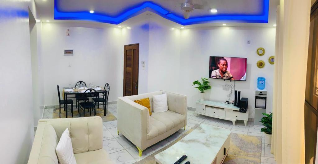 TM Luxurious Homes view 4