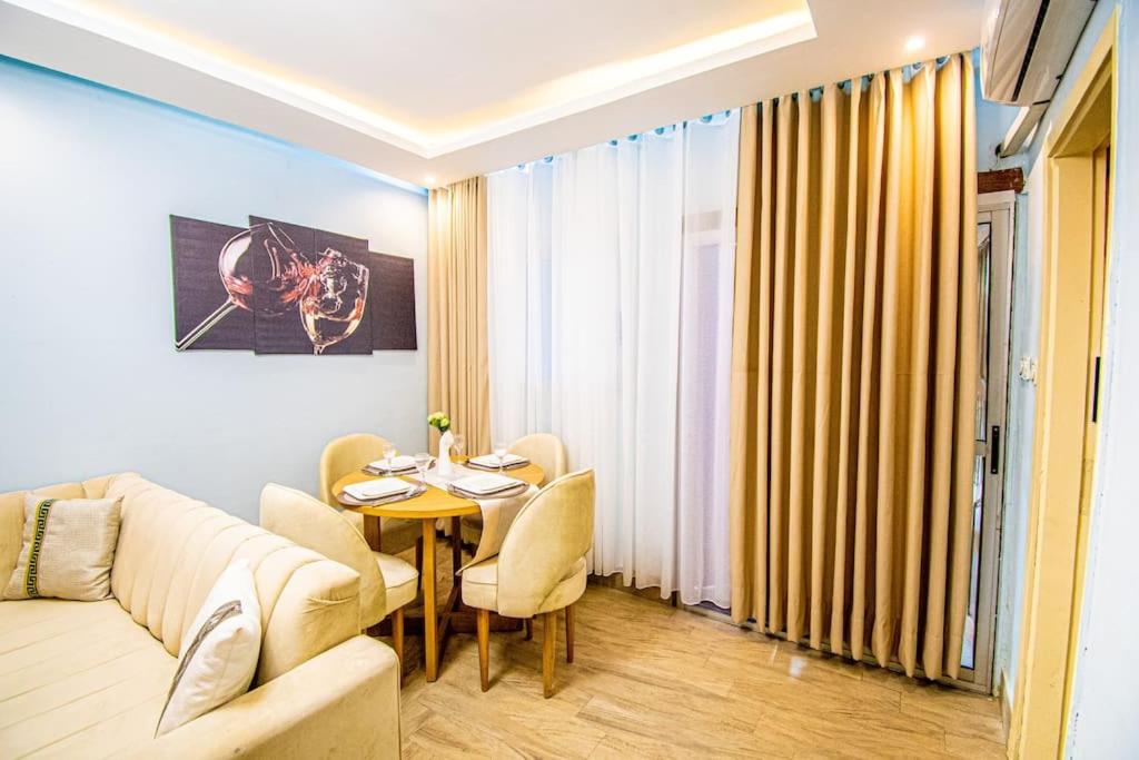 Kimia House le T3 de Bonapriso, doté de clim, wifi, solaire, securite, parking