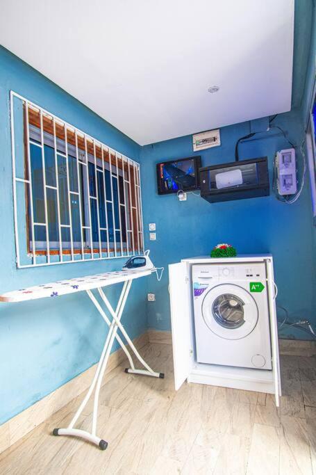 Kimia House le T3 de Bonapriso, doté de clim, wifi, solaire, securite, parking