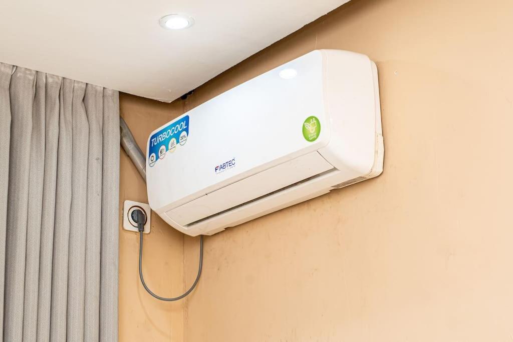 Kimia House le T3 de Bonapriso, doté de clim, wifi, solaire, securite, parking
