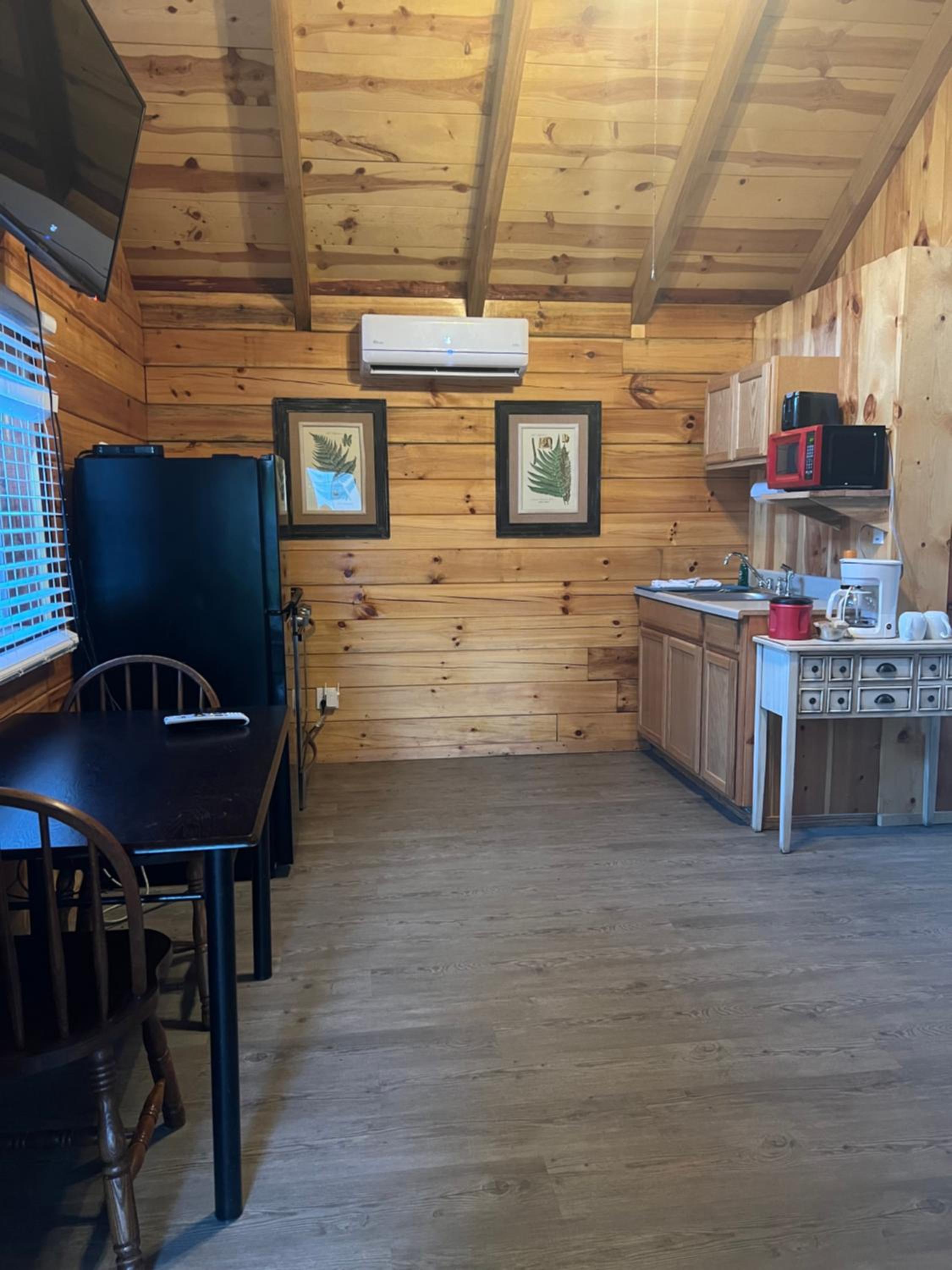 Kozy Haven Log Cabin Rentals