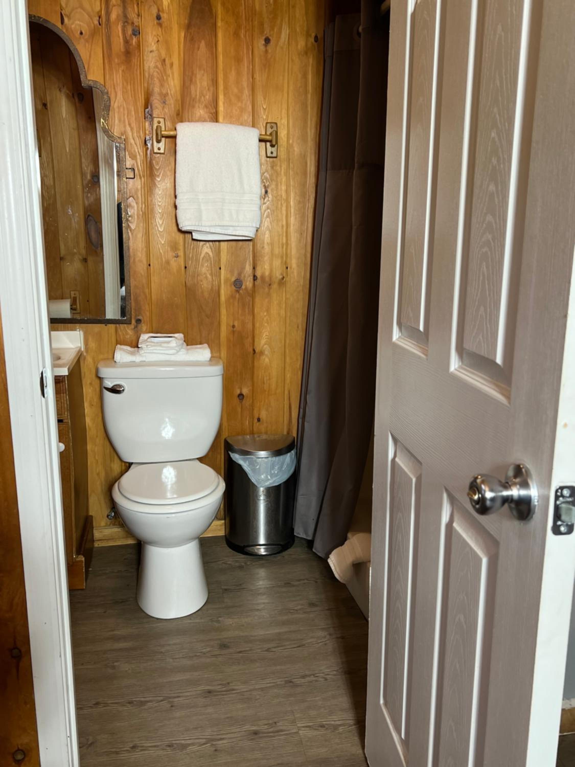 Kozy Haven Log Cabin Rentals