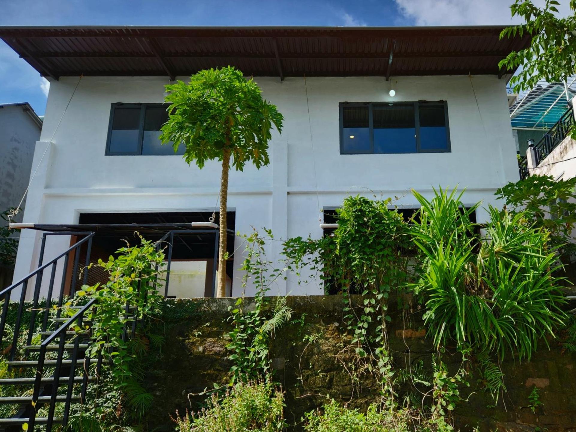 Mi Amor Vacation Home - A Private Big House with 2 separate Bedrooms, Central Location, Fully Furnished, Only 5 Minutes To The Beach view 3