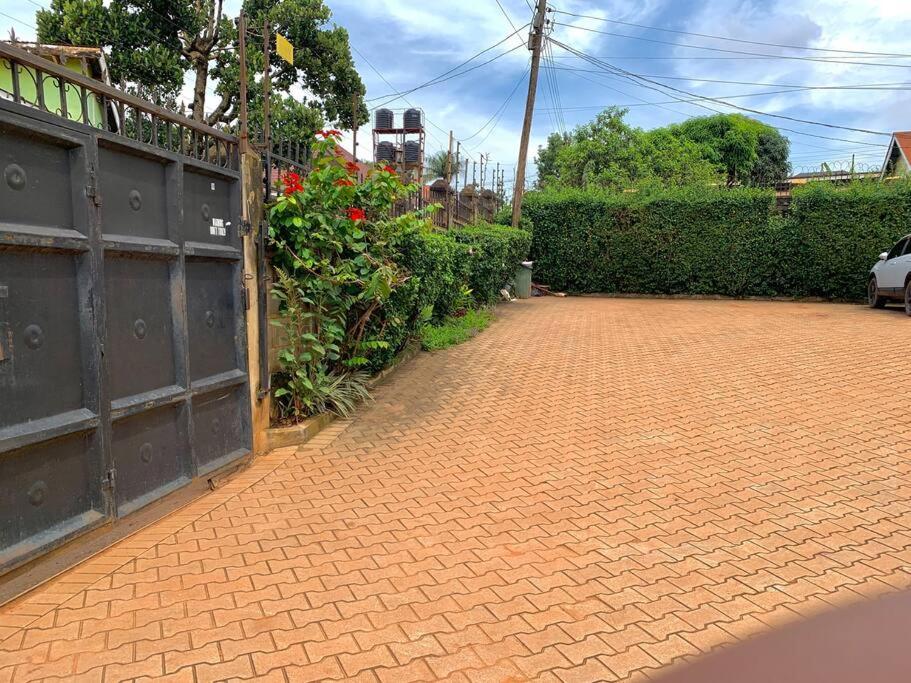 3 Bedroom House in Kampala - WanderHomes view 3