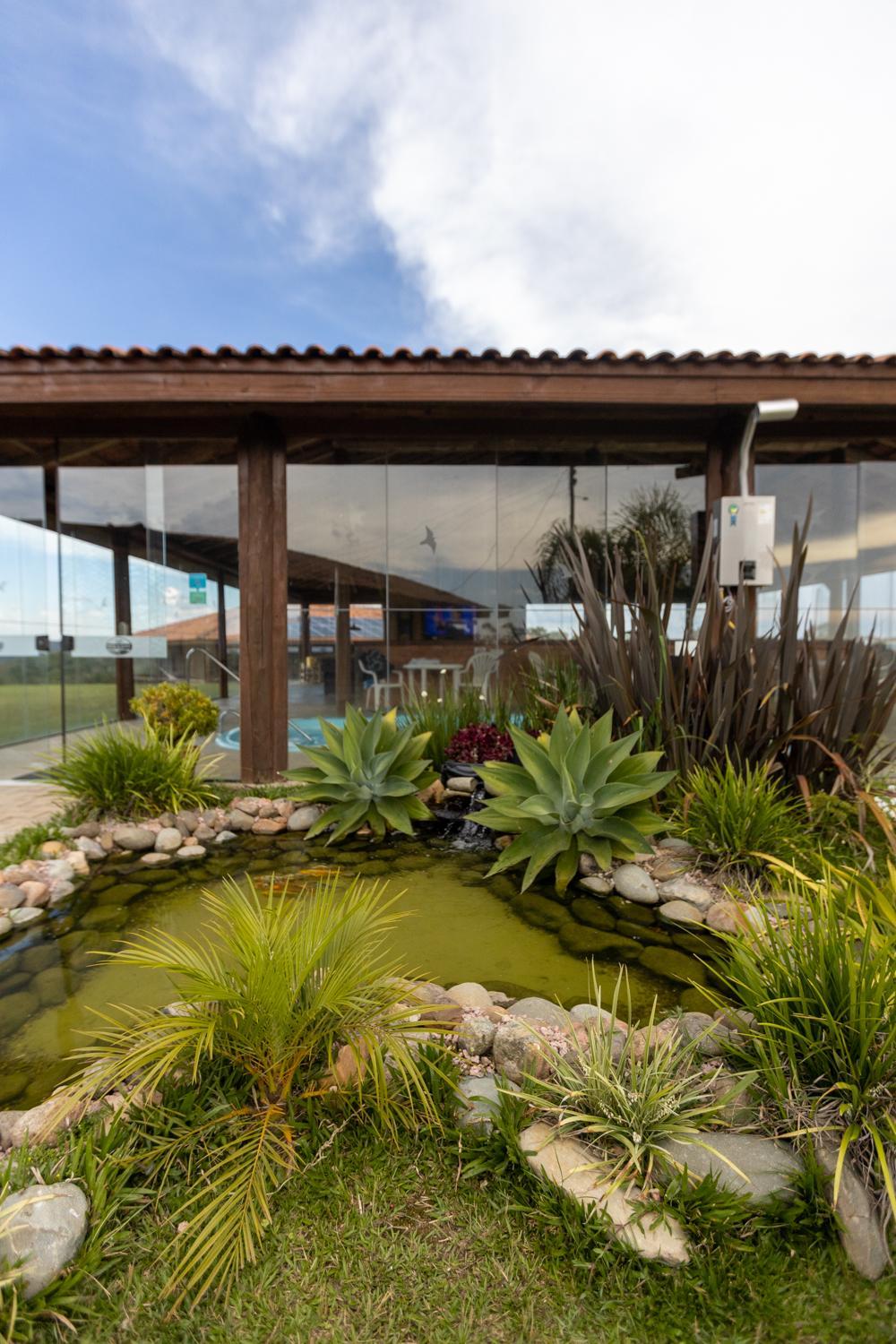 Apartamento na Fazenda c/ Piscina Termica