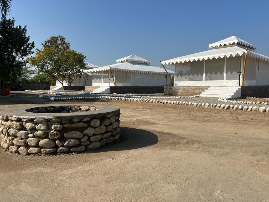jawai bandh RIYASAT PANTHERA view 3