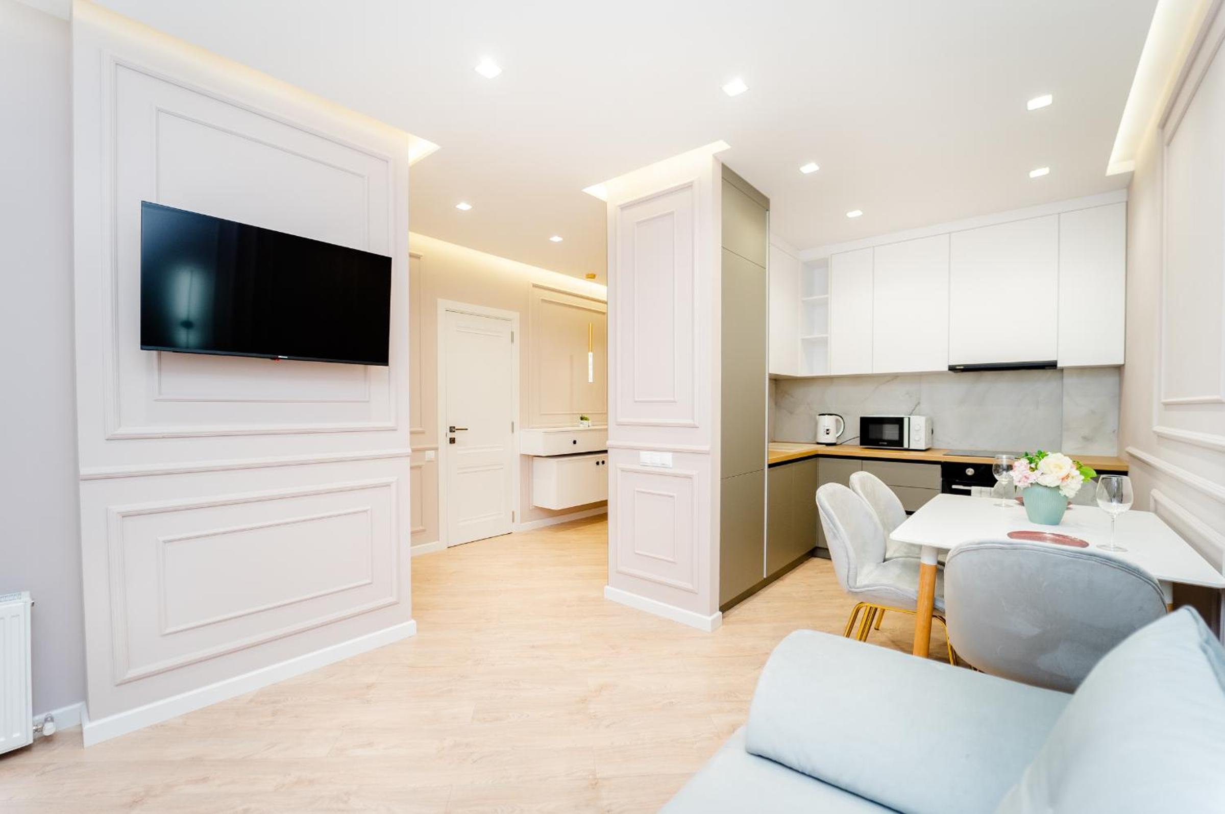 2BD Buiucani Urban Haven view 3