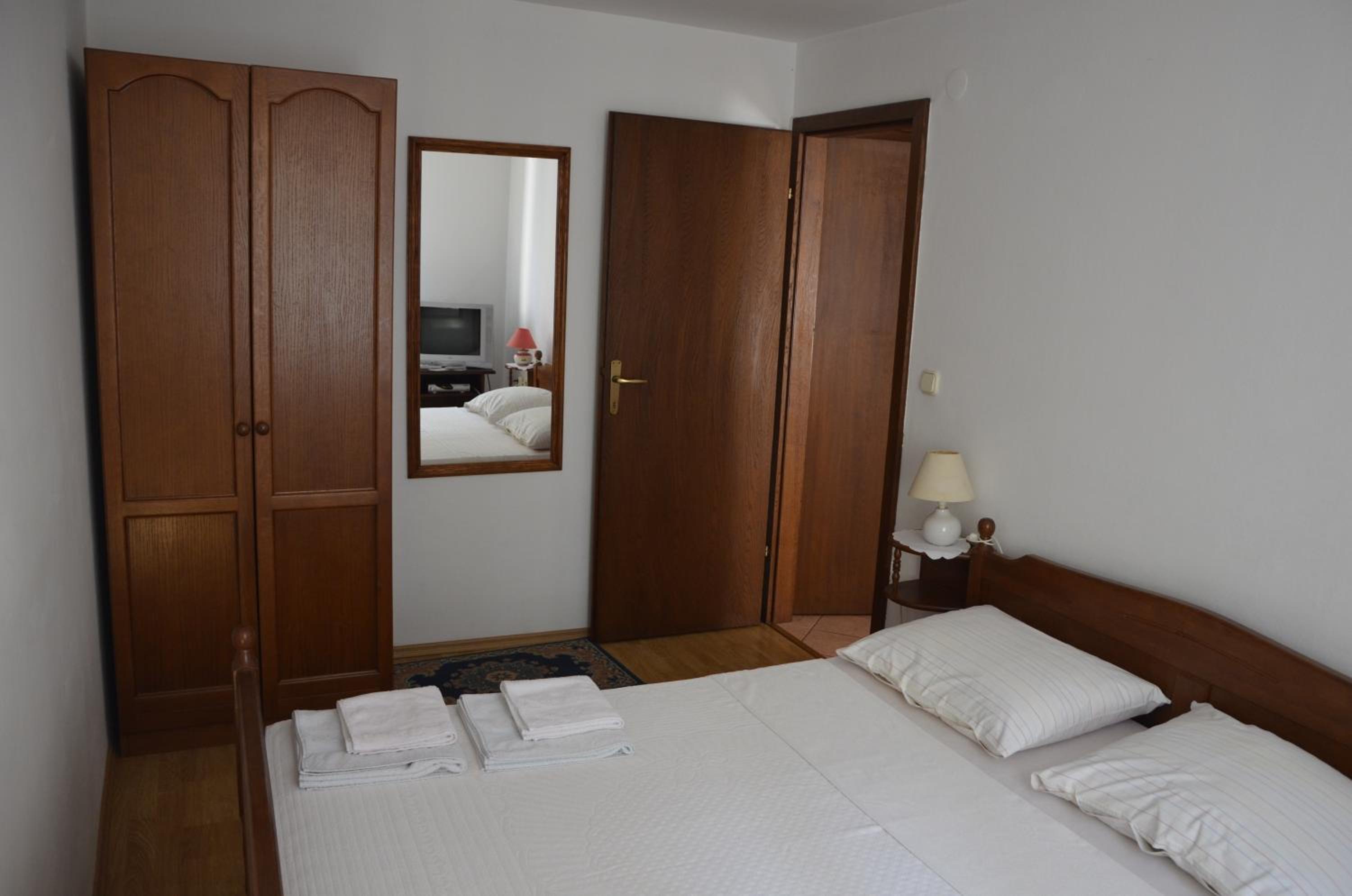 Apartments Ivanis view 3