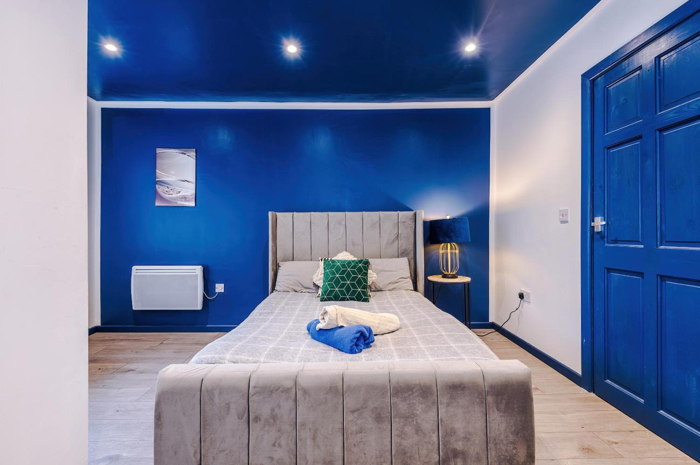 Empire Fleetwood Apartments - Windsor Terrace view 5