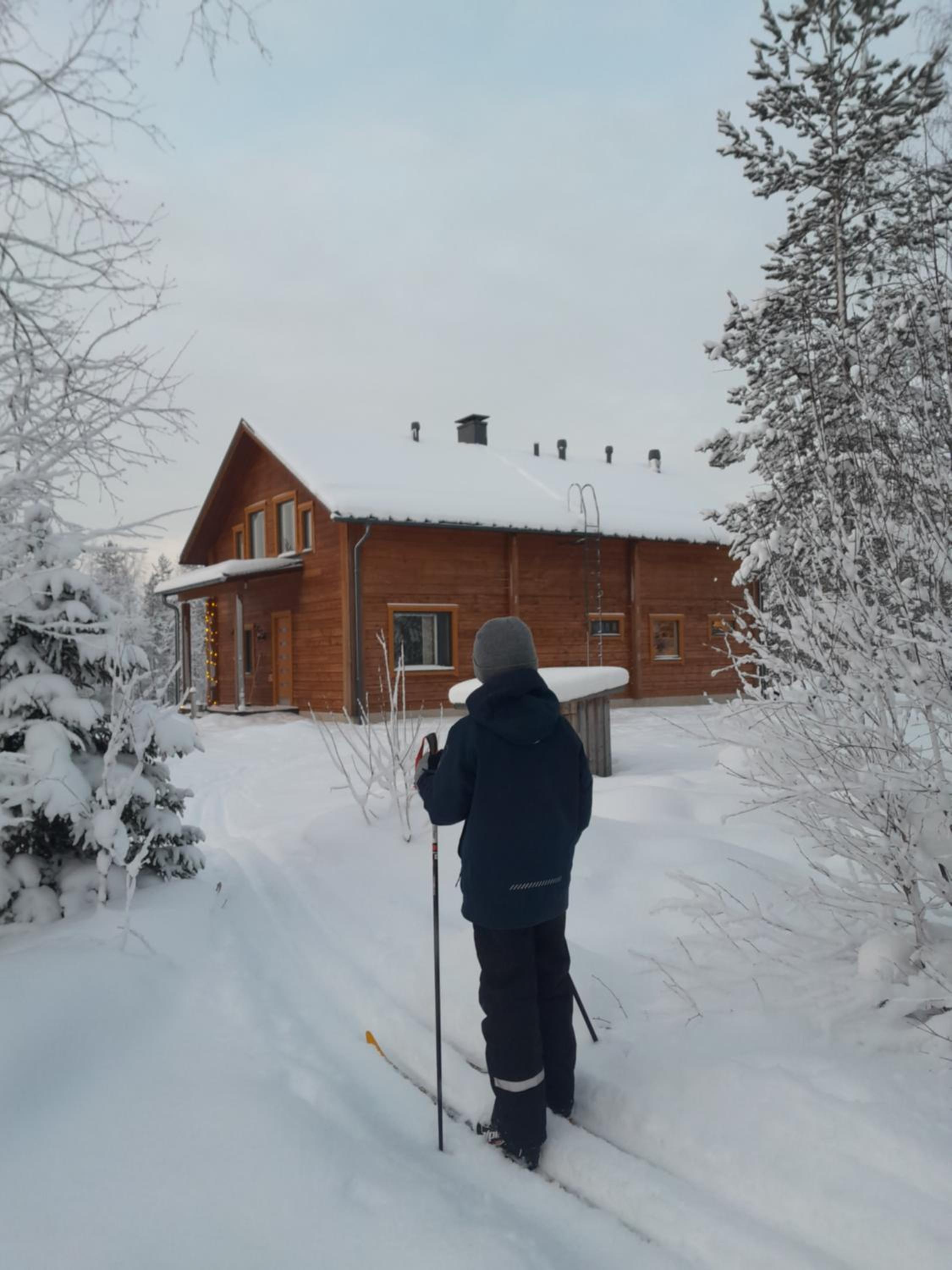 Christmas Log Cabin