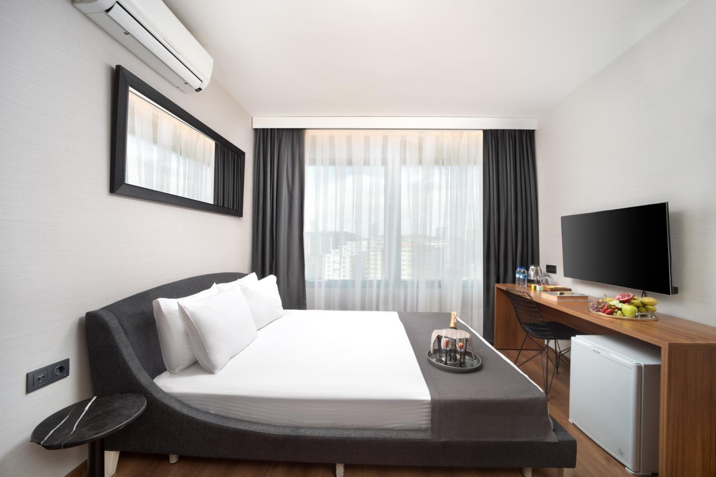 Nish Suites Atasehir - Image 95