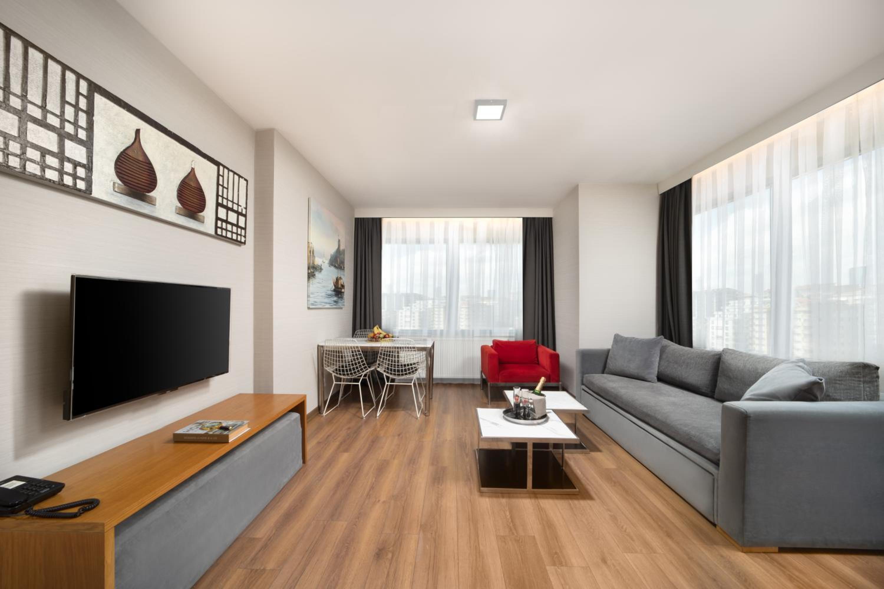 Nish Suites Atasehir - Image 13