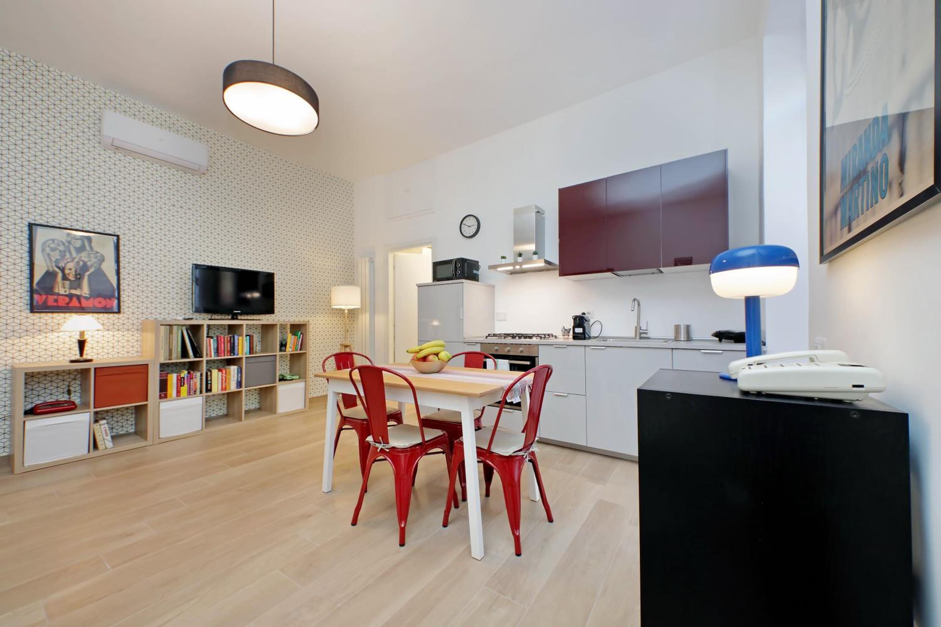 YCH-Brand new Vatican flat with terrace