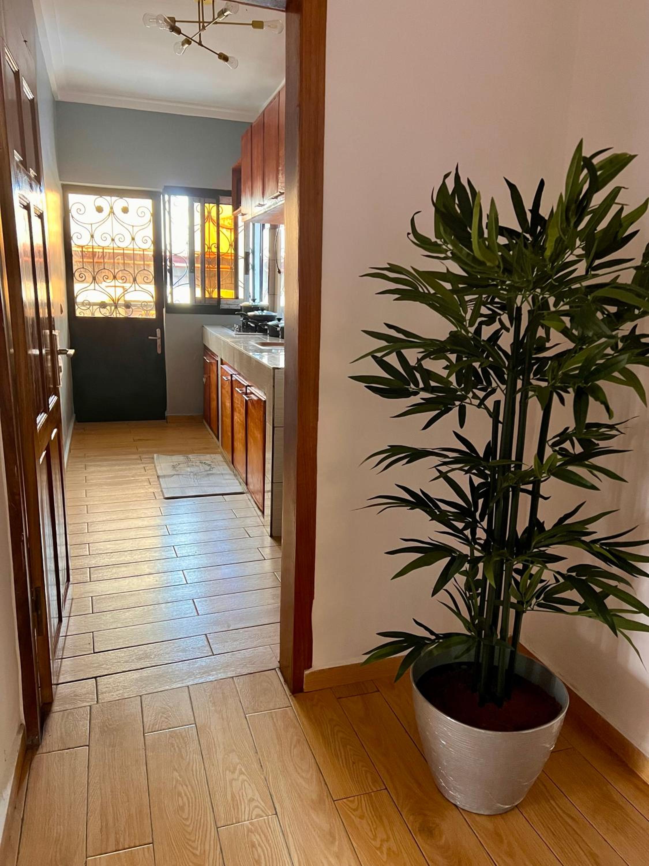 Residence Ethan Nji - Elegant Escape