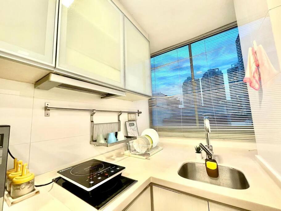 Centrally-located Cozy Apt Near 3 MRT Lines