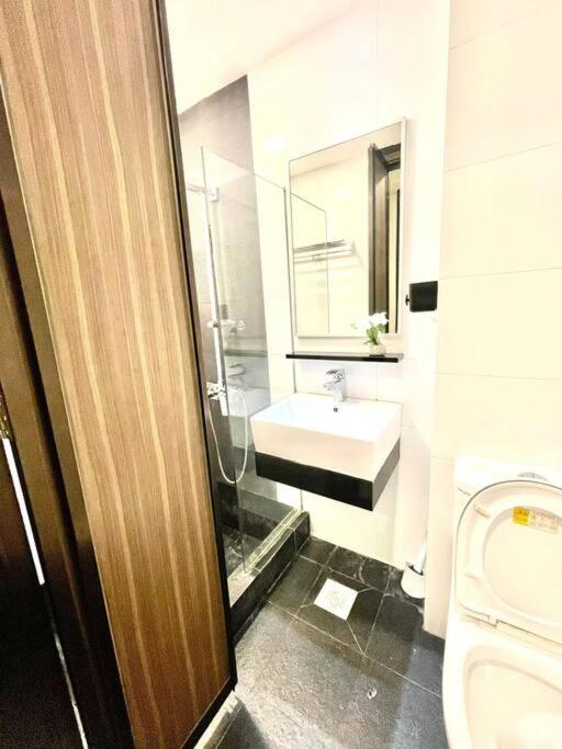 Centrally-located Cozy Apt Near 3 MRT Lines