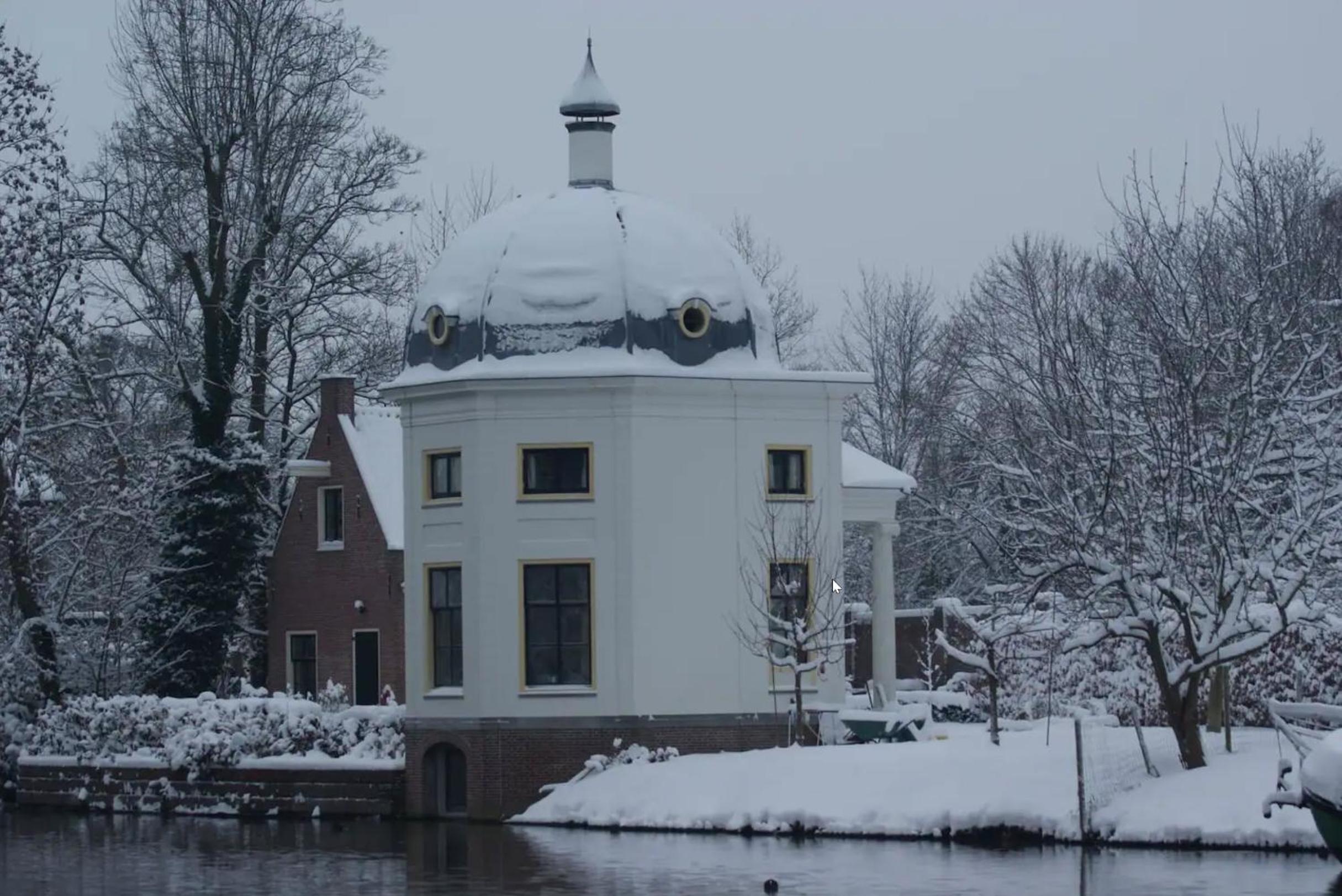 Historical house on river Vecht view 4
