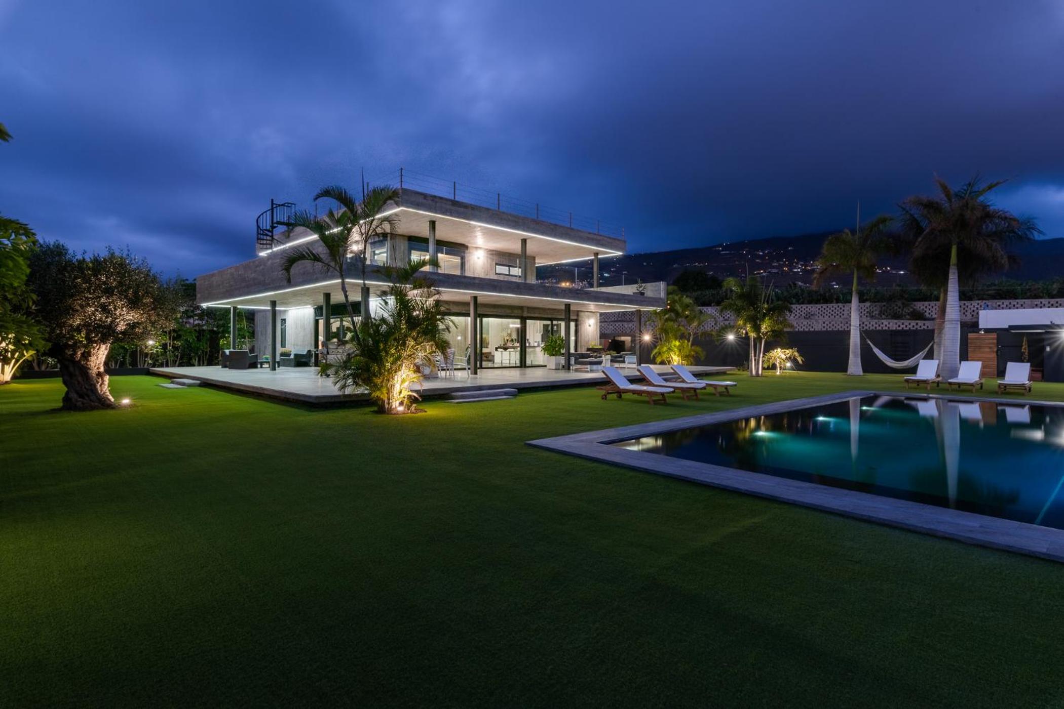 KARAT Villa Atelier de la Vega view 4